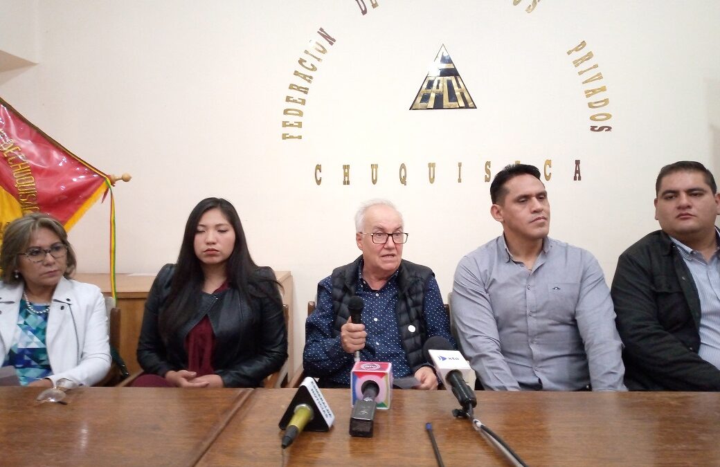 Comitiva público-privada de Sucre gestiona la firma del Acta de Hermanamiento y convenios empresariales con alcalde del Cusco