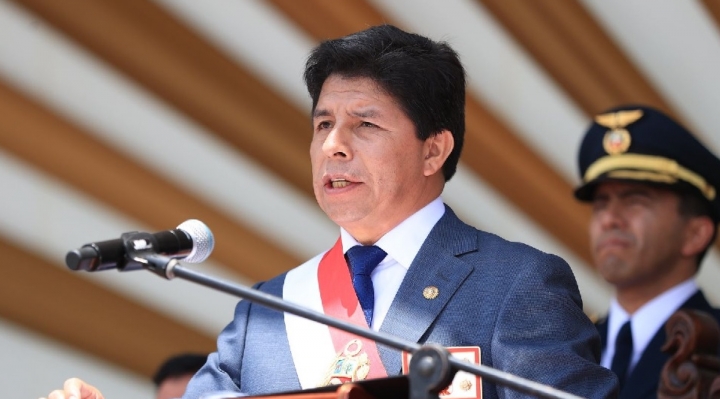 Congreso peruano destituye a Pedro Castillo, el expresidente está detenido