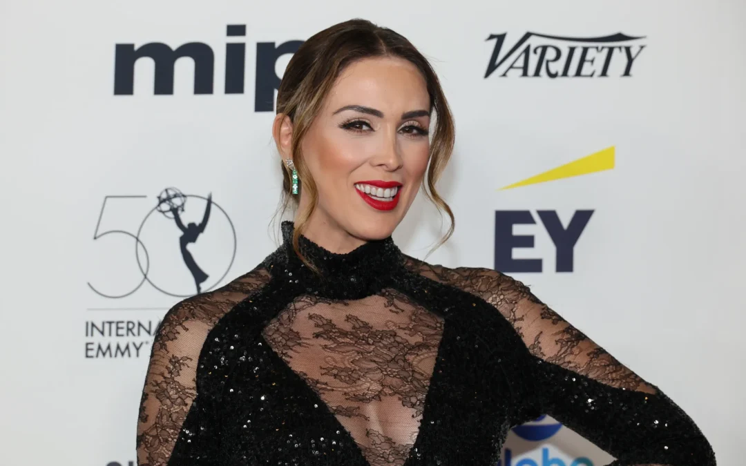 Jacqueline Bracamontes se prepara presentar los Premios Billboard de la Música Latina 2023