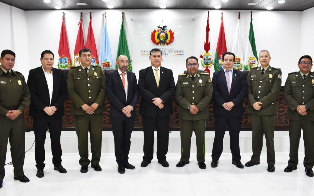 MINISTERIO PÚBLICO Y POLICÍA BOLIVIANA TRABAJAN EN LA CONSOLIDACIÓN DE LA INTEROPERABILIDAD PARA UNA INVESTIGACIÓN ESTRATÉGICA E INTELIGENTE