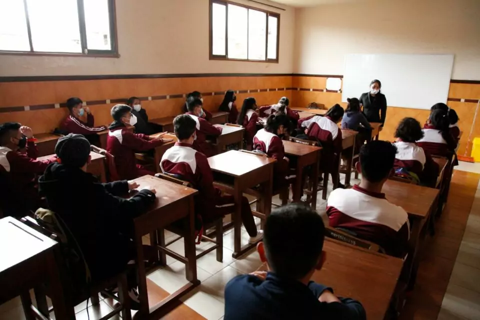 Colegios particulares no pueden imponer normas ni pensiones, asegura el viceministro de  Defensa del Consumidor