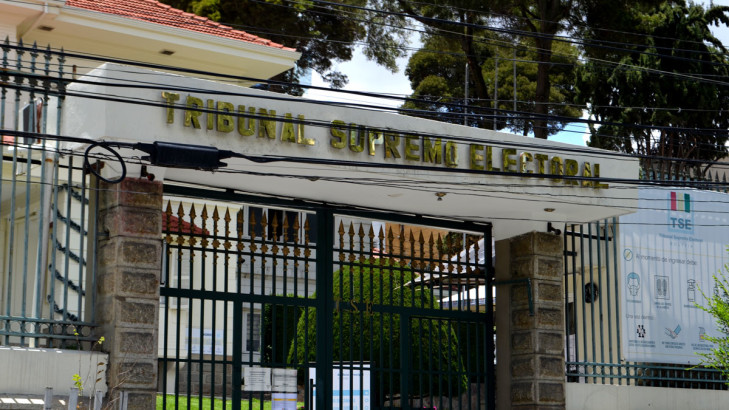 El mismo TSE presentó un recurso al TCP que puede comprometer las elecciones generales de agosto