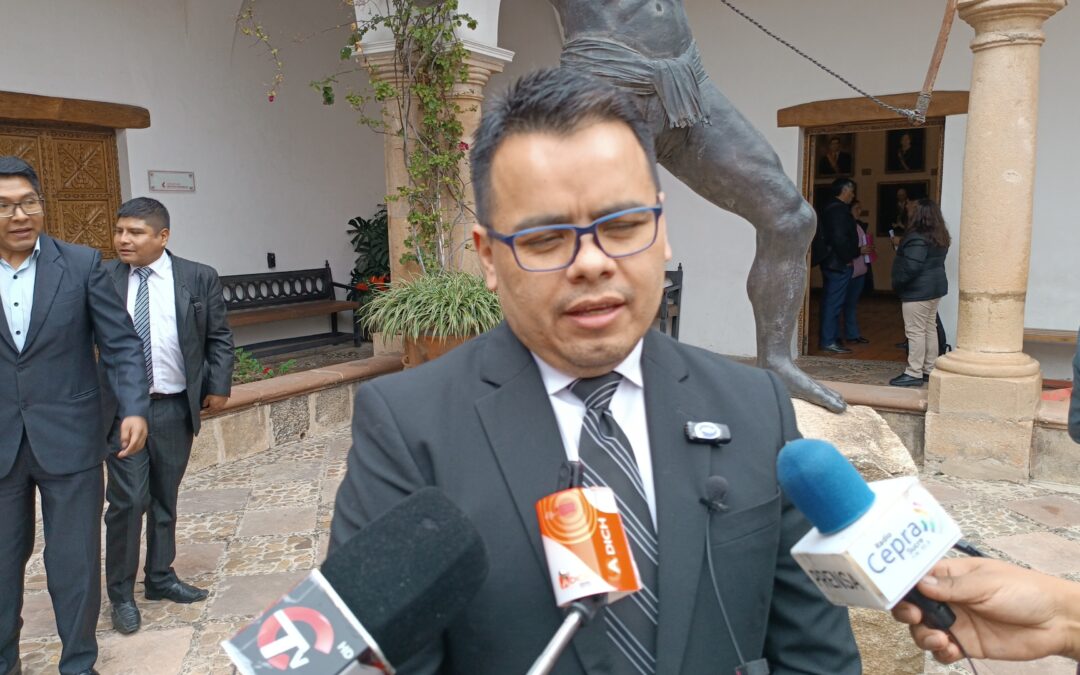 CINCO mantiene su propuesta de congelar el incremento salarial