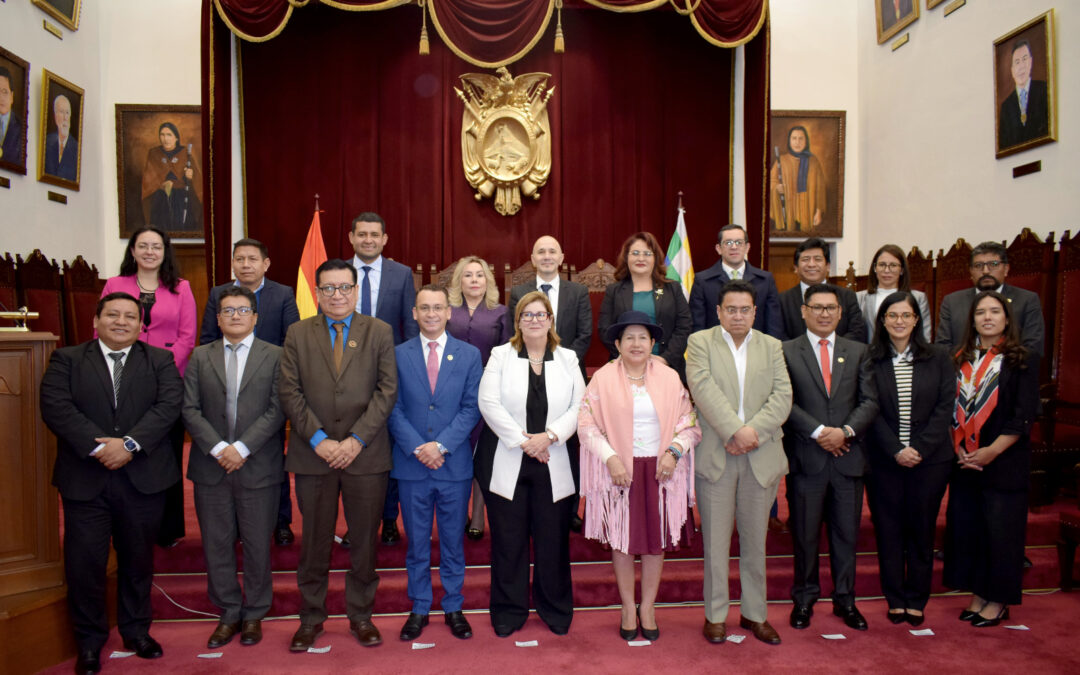 MINISTERIO PÚBLICO COMPARTE AVANCES INSTITUCIONALES EN REUNIÓN CON LA PRESIDENTA DE LA CIDH