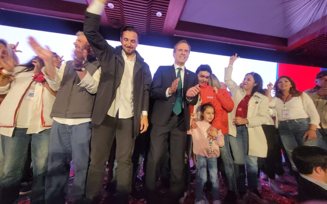 Tuto felicita a Paz y se prepara para la segunda vuelta