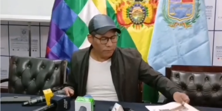 Arce pretende salir del país, advierten fraude electoral y segundo autogolpe